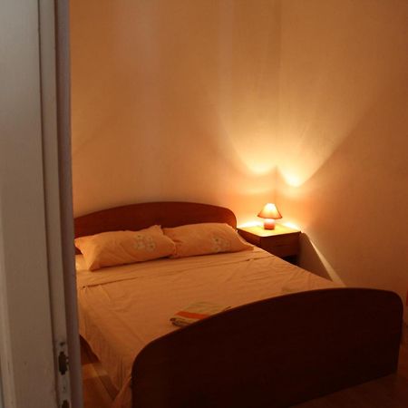 Apartments Leo ペトルチャネ エクステリア 写真