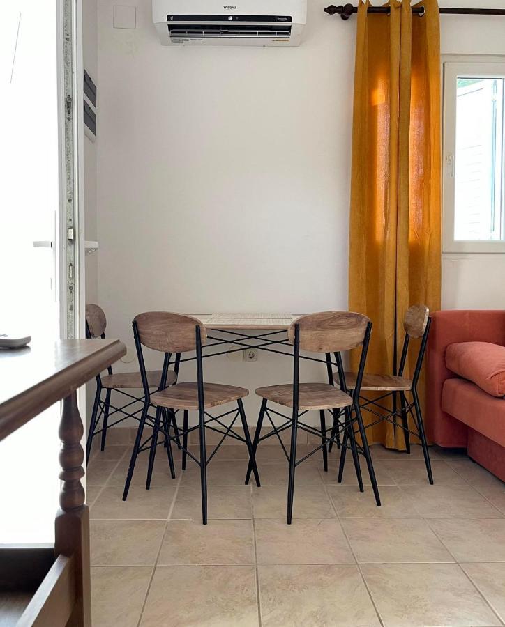 Apartments Leo ペトルチャネ エクステリア 写真
